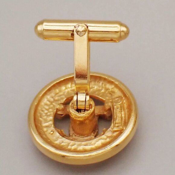 CHANEL CC Logo Round Cufflinks Gold-Plated GHW Accessory 62RL074 - Picture 6 of 11